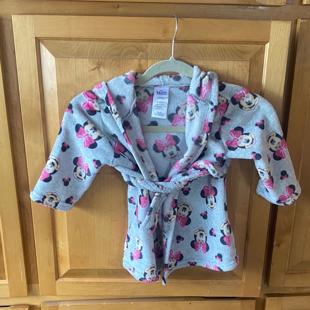 Disney Minnie Mouse Kids Robe - Pink and Gray